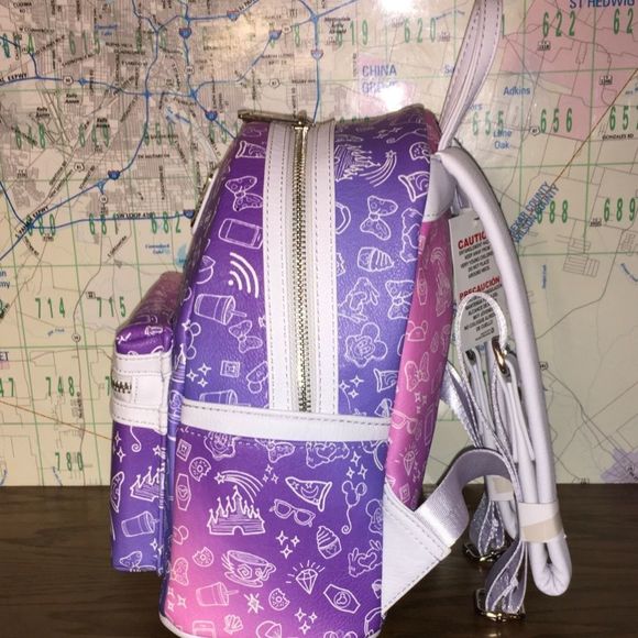 Loungefly food icon mini backpack main image 4